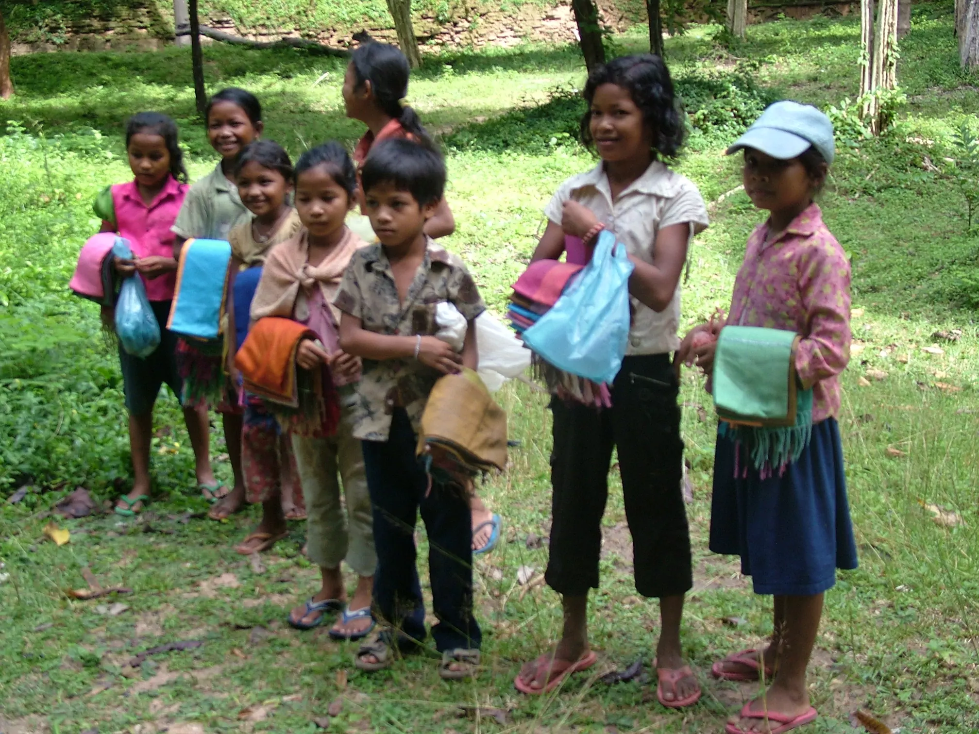 ילדים רוכלים בקמבודיה