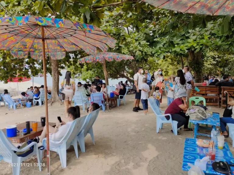 מסעדת חוף רים אלאי פאטייה תאילנד