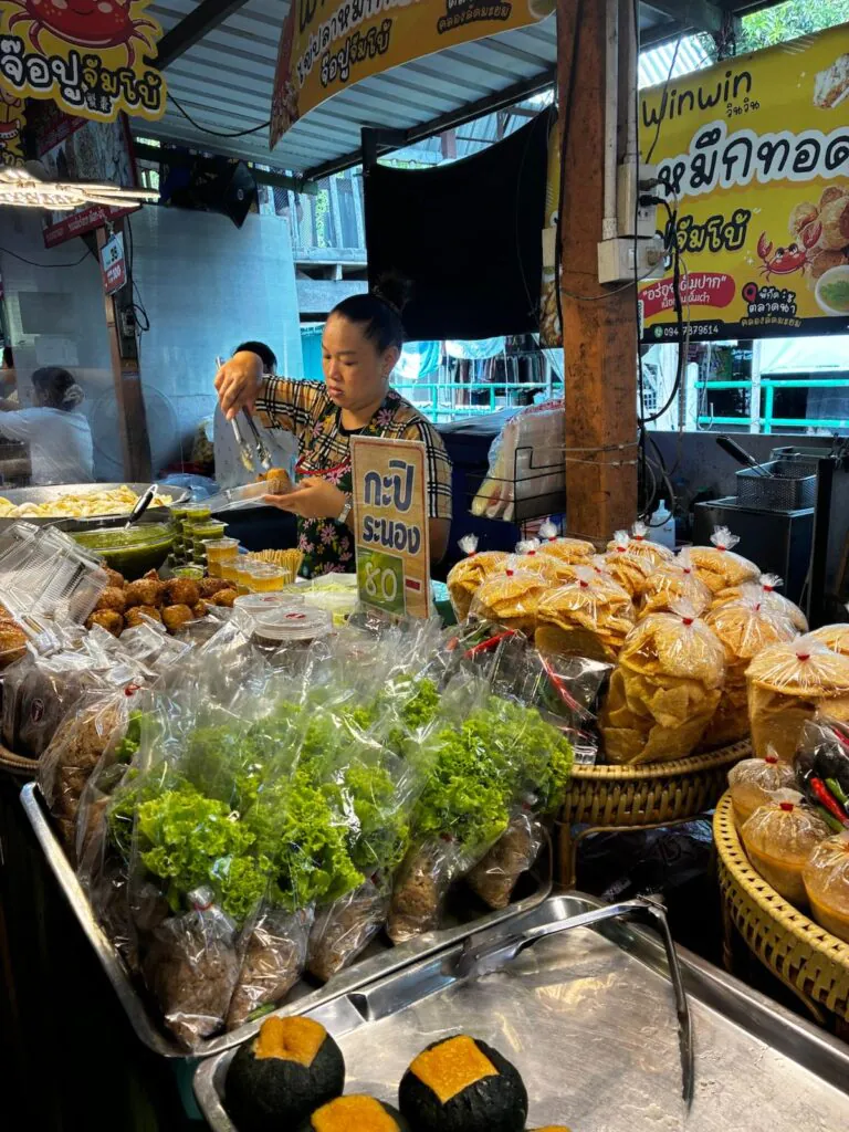 Klong Lat Mayom Floating Market