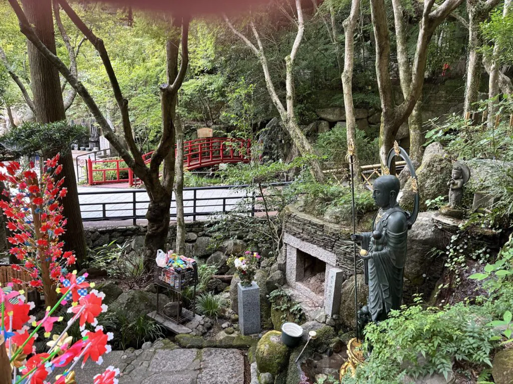 Sasaguri Nanzoin