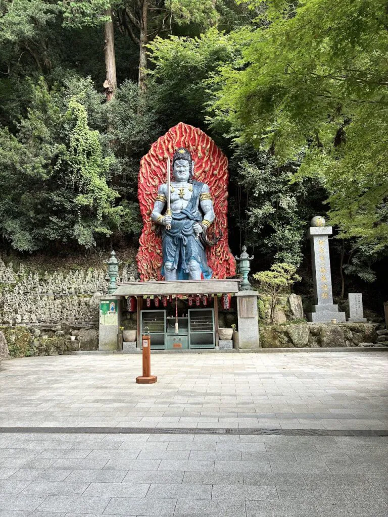 Sasaguri Nanzoin