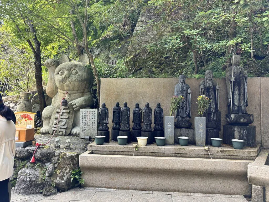 Sasaguri Nanzoin