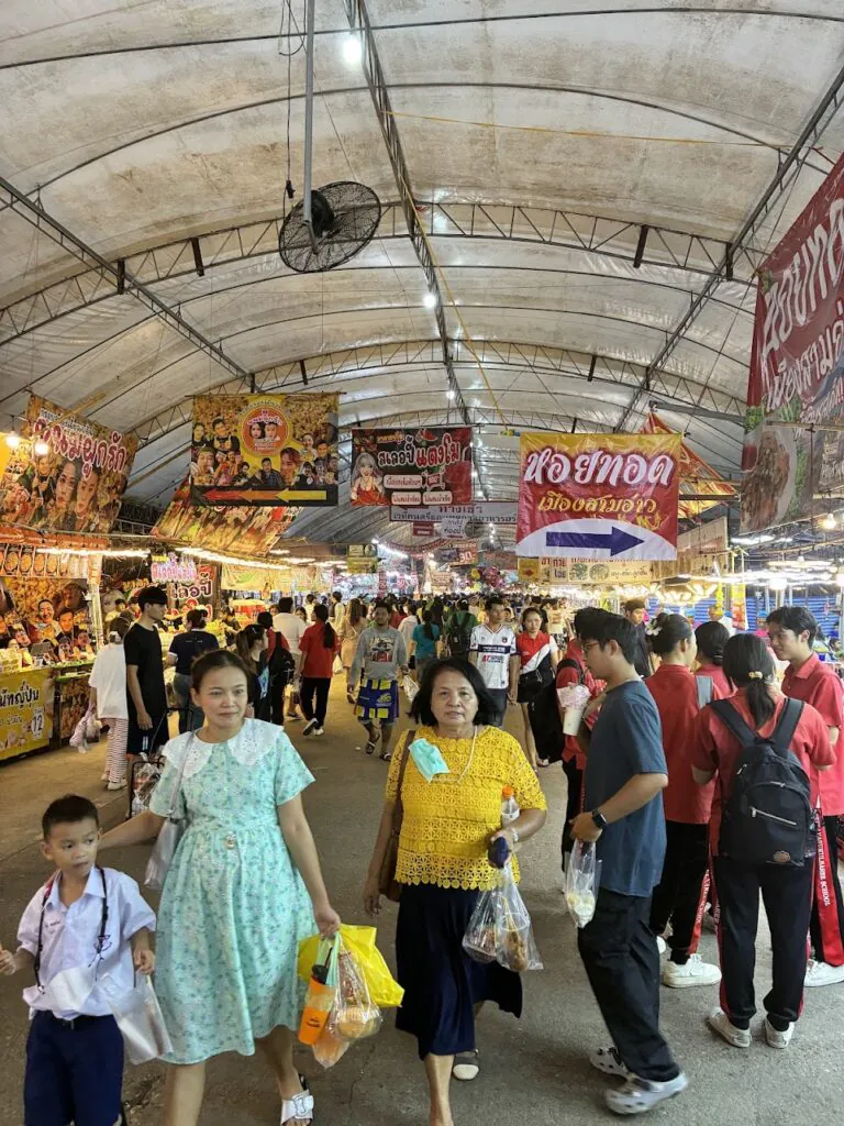 Um Phra Dam Nam Festival