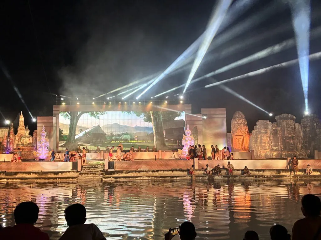 The Legend of Um PHRA Dam Nam