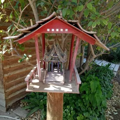 בית הרוחות שבגינתי או הרוחות הטובות השומרות על הבית