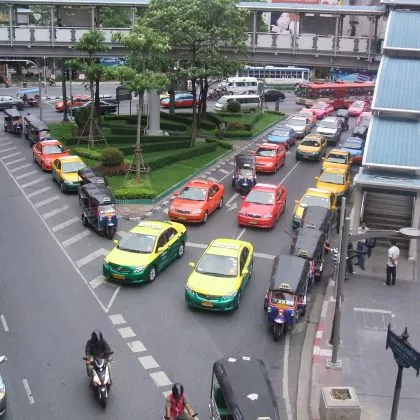 ושלא יגידו לכם שארמון המלך סגור…